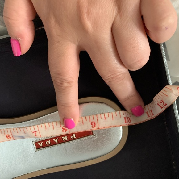 Prada bow slide sandals! - Picture 7 of 7